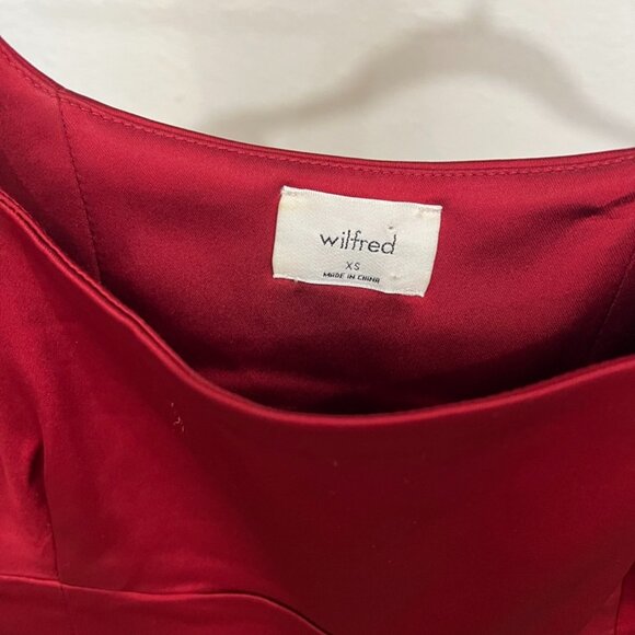 Aritzia Wilfred Shine Bustier ❤️ || Red Cropped Bustier Top - Picture 3 of 8